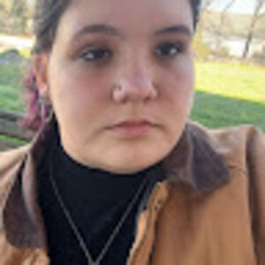 Meet your Posher, Mikaela